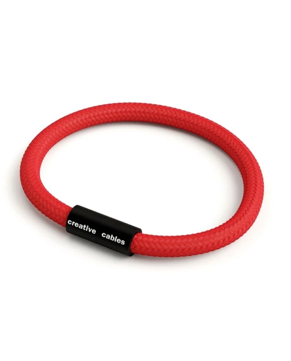 Bracelet avec fermoir magnétique noir mat et câble RM09 (effet soie Rouge)