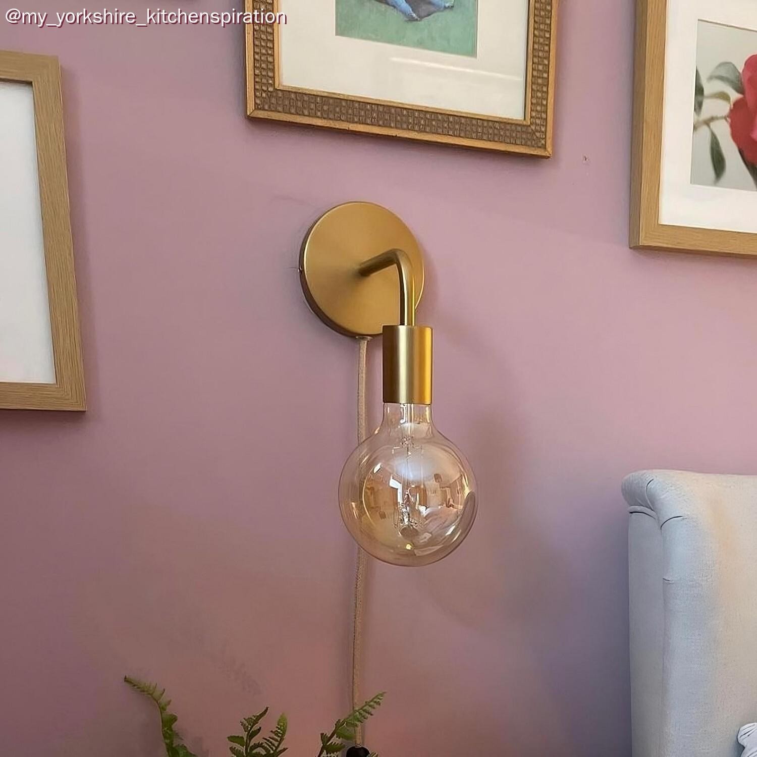 GU1d-one lampe de table articulée sans base avec mini spot LED