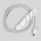 Multiprise française avec câble en tissu blanc brillant et fiche Schuko avec anneau