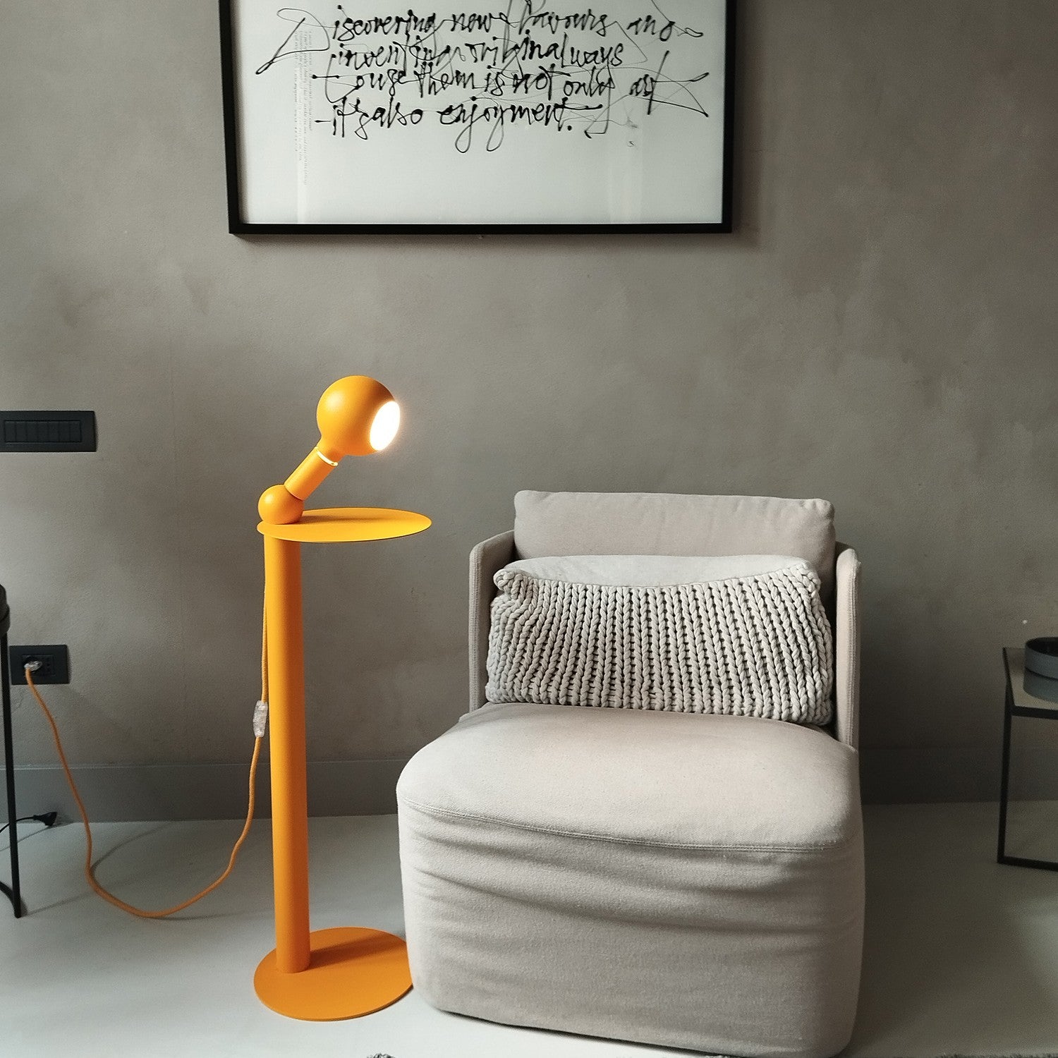 Rocco - Lampadaire avec fiche UK et ampoule Camo - Jaune