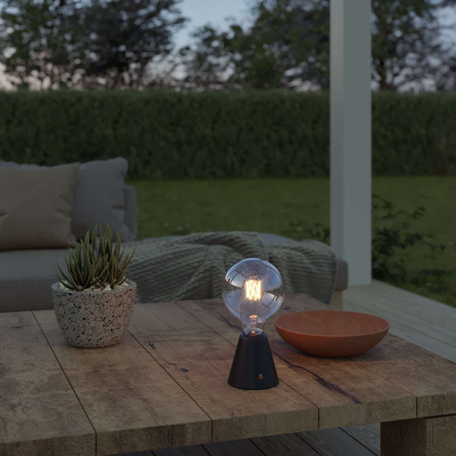 Lampada portatile ricaricabile Cabless01 con lampadina globo G125 - Nero