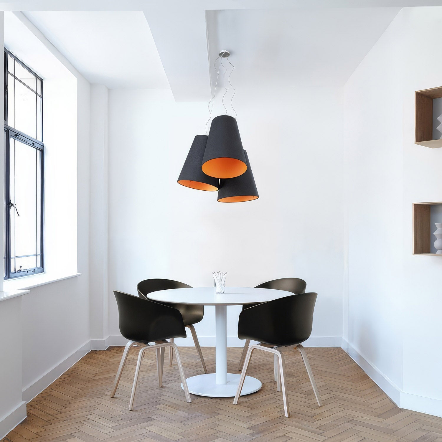 Lampadario Trittico con paralumi a cono bicolore Antracite e Mandarino - Made in Italy - Creative Cables