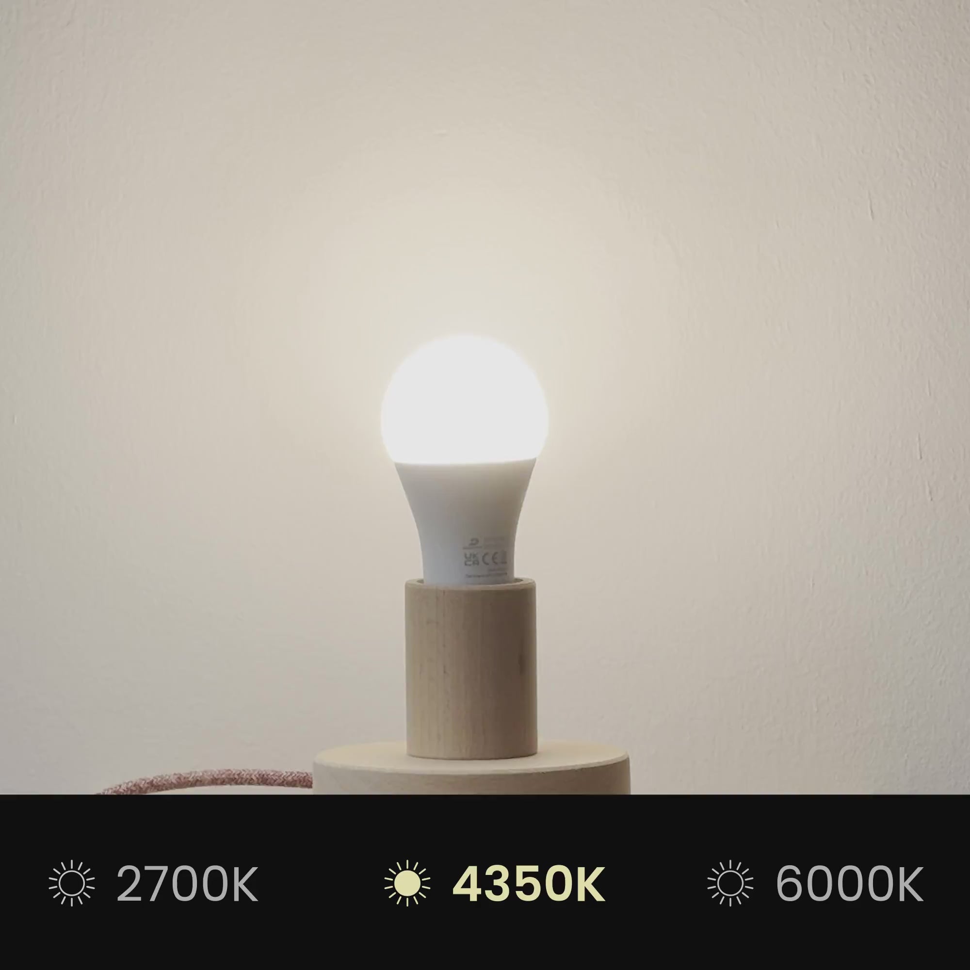 Charger la vidéo : Abat-jour Cylindre M en tissu avec connexion E27 - Fabriqué en Italie - Lin blanc brillant